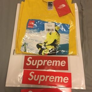 Supreme north face tee size medium